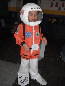 FasTracKids Mexico Child Astronaut Image